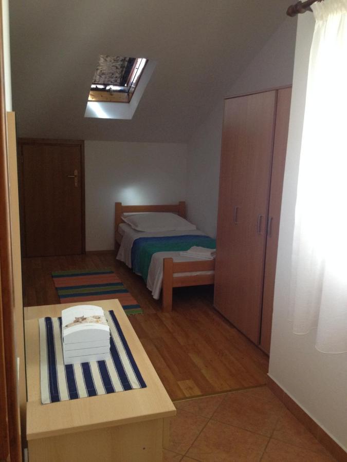 Apartments Mirela ポレッチ エクステリア 写真