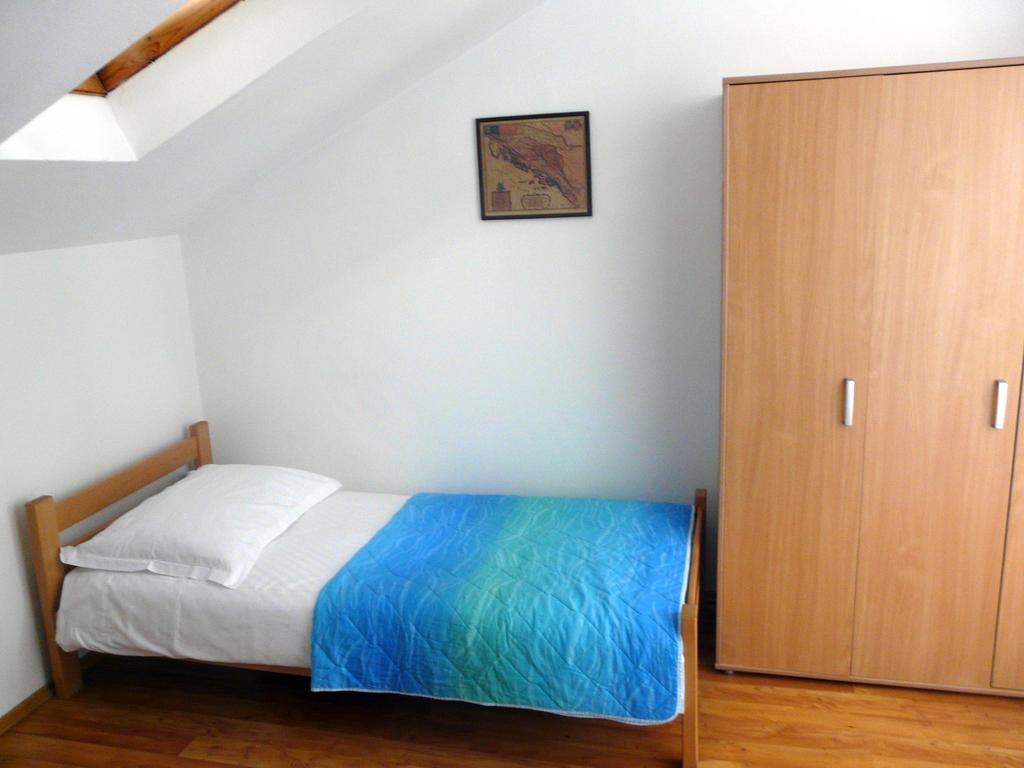 Apartments Mirela ポレッチ エクステリア 写真