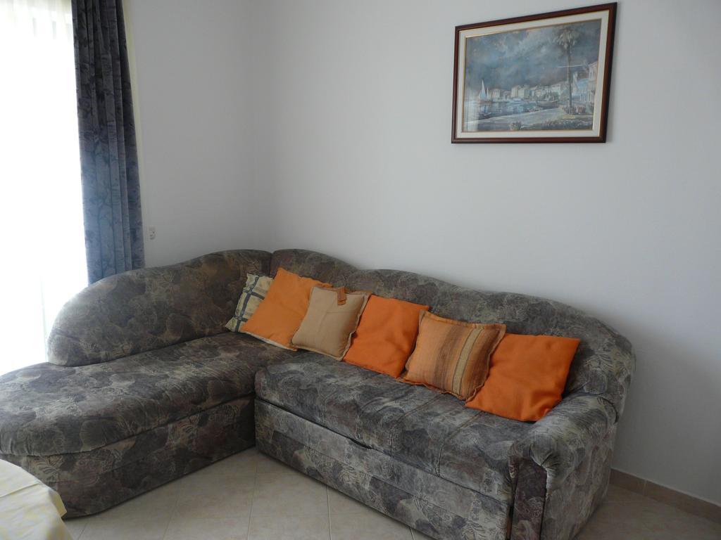 Apartments Mirela ポレッチ エクステリア 写真
